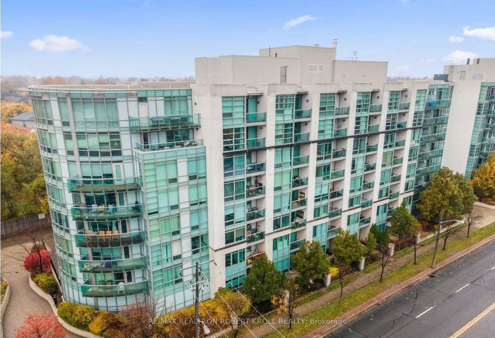 Condo for lease at 613-3830 Bathurst Street, Toronto, Clanton Park, M3H 6C5 - MLS: C11992212