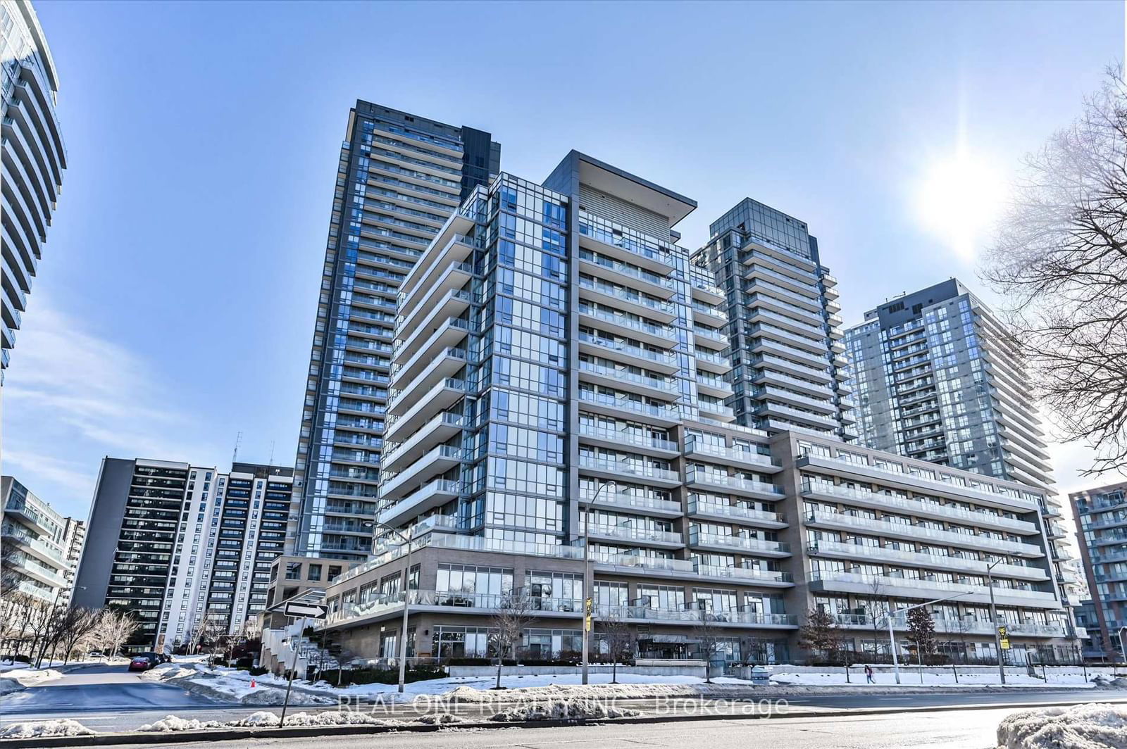 Condo for sale at 307-52 Forest Manor Road, Toronto, Henry Farm, M2J 0E2 - MLS: C11992562