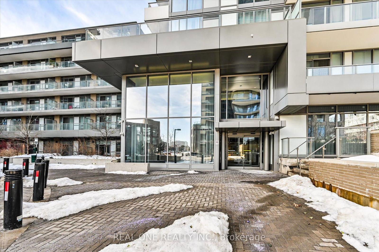 Condo for sale at 307-52 Forest Manor Road, Toronto, Henry Farm, M2J 0E2 - MLS: C11992562