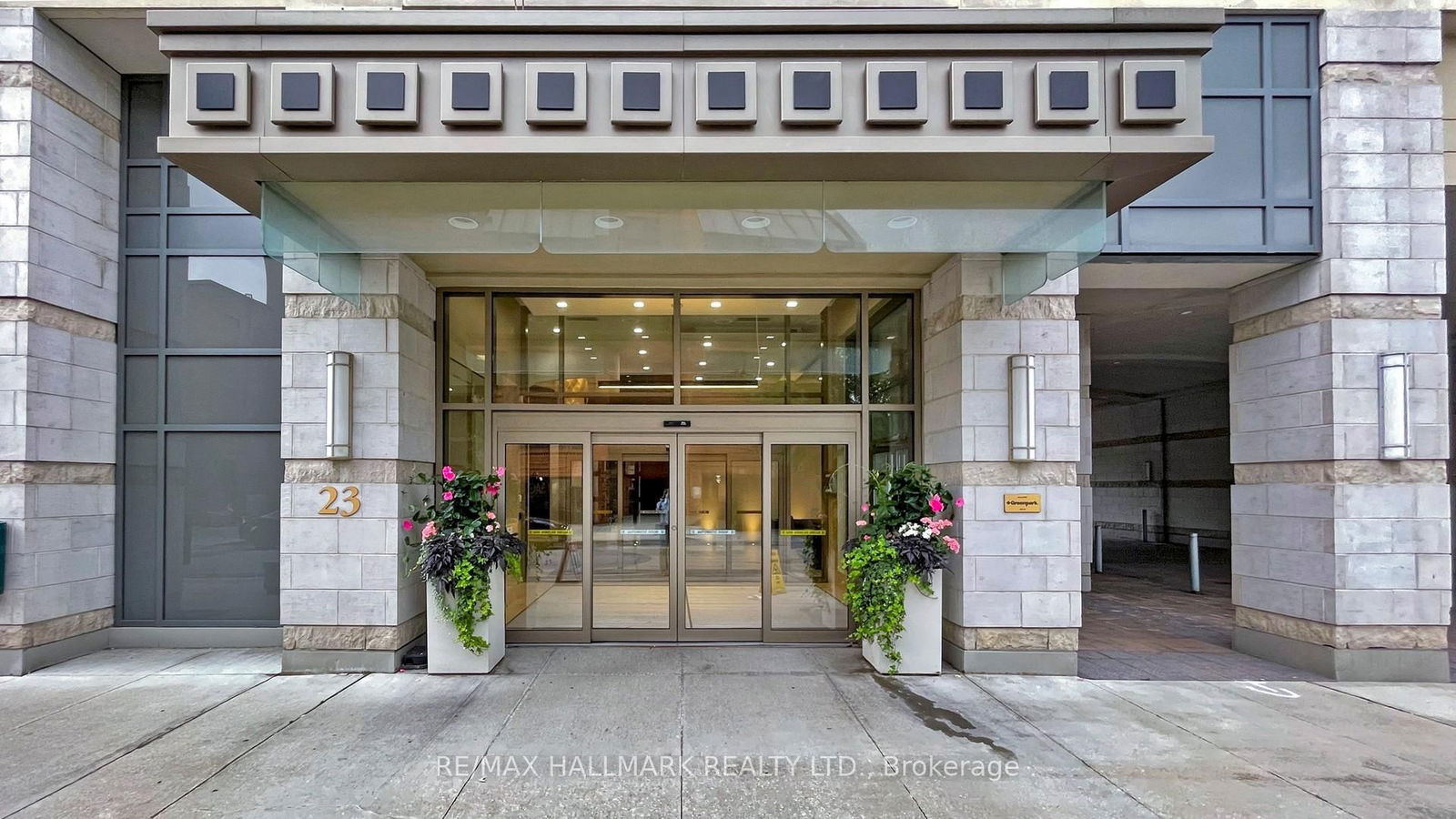 Condo leased at 518-23 Glebe Road, Toronto, Yonge-Eglinton, M5P 0A1 - MLS: C11993111