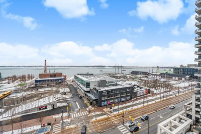 Unit 910 — 218 Queens Quay, Toronto - Waterfront Communities C1 image-0-1