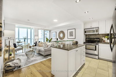 Unit 910 — 218 Queens Quay, Toronto - Waterfront Communities C1 image-0-3