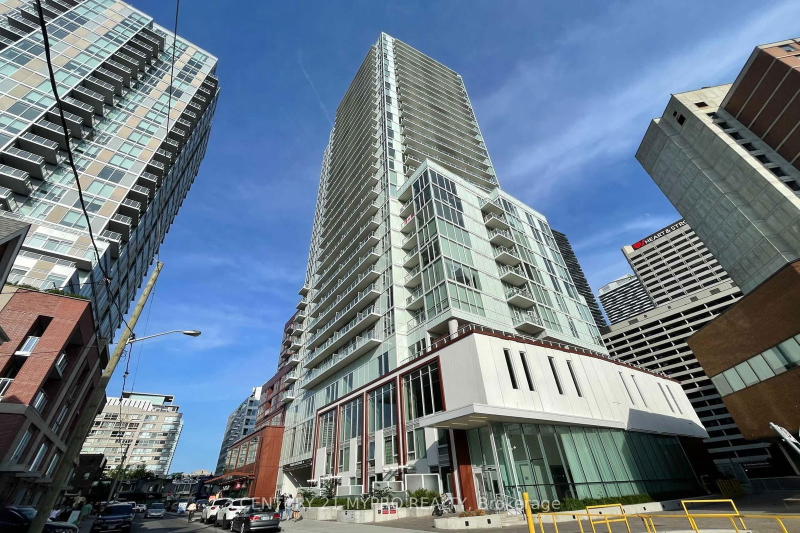 Condo for sale at 419-33 Helendale Avenue, Toronto, Yonge-Eglinton, M4R 1C5 - MLS: C11993323