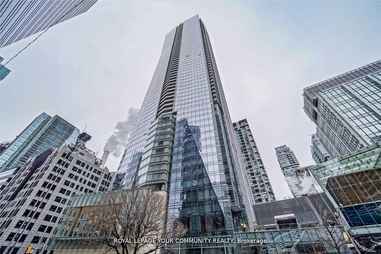 Condo for sale at 5207-180 University Avenue, Toronto, Bay Street Corridor, M5H 0A2 - MLS: C11993382