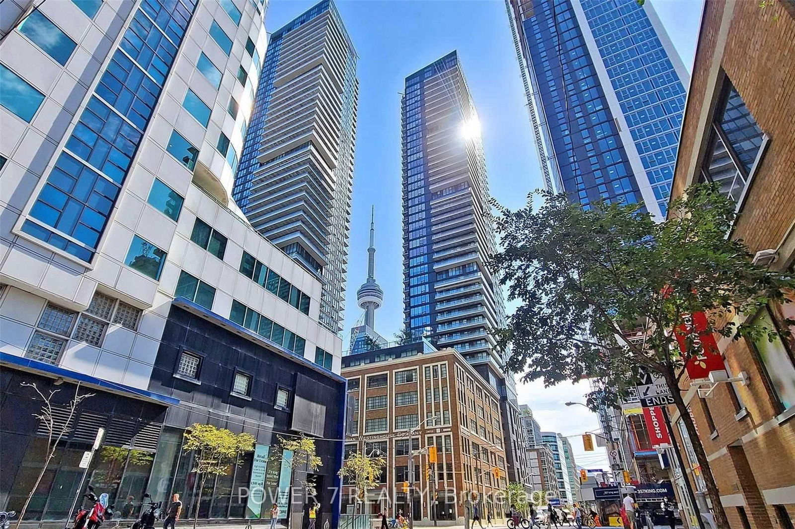 Condo for lease at 2010-125 Blue Jays Way, Toronto, Waterfront Communities C1, M5V 0N5 - MLS: C11993456