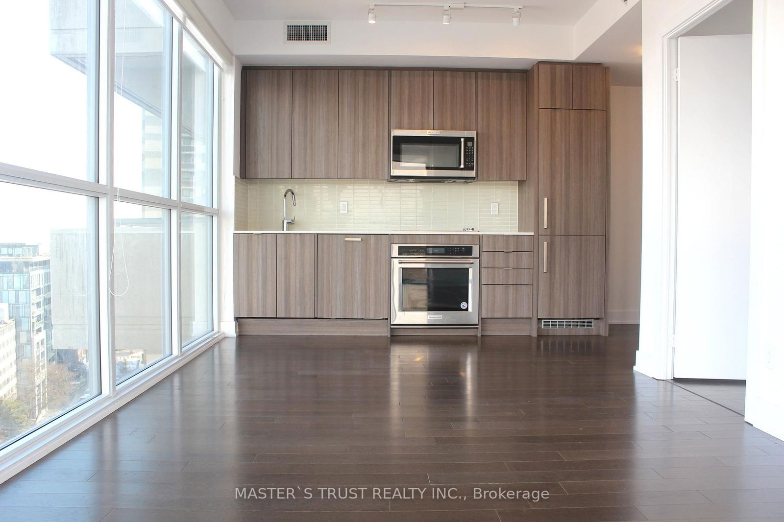 Condo for lease at 1102-181 Bedford Road, Toronto, Annex, M5R 0A5 - MLS: C11993823