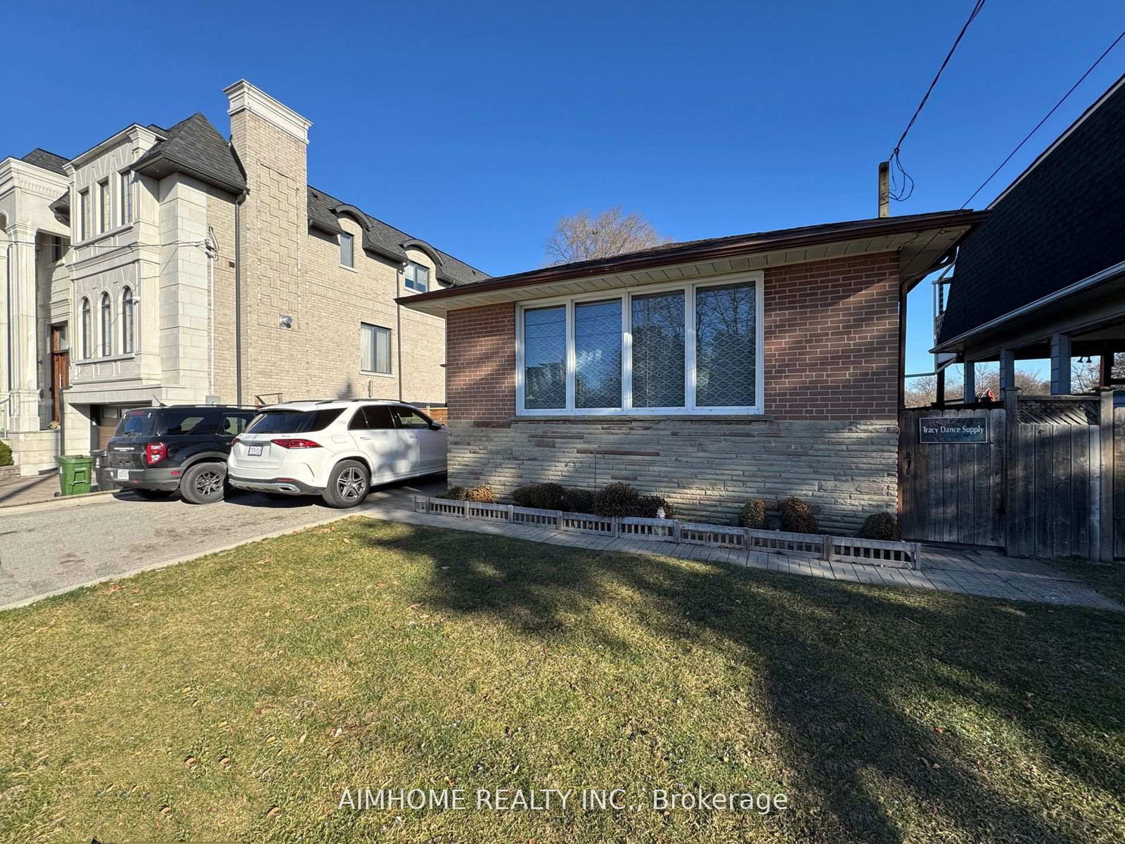 Detached House for lease at (Main)-5 Cloebury Court, Toronto, Willowdale West, M2R 1V7 - MLS: C11994013