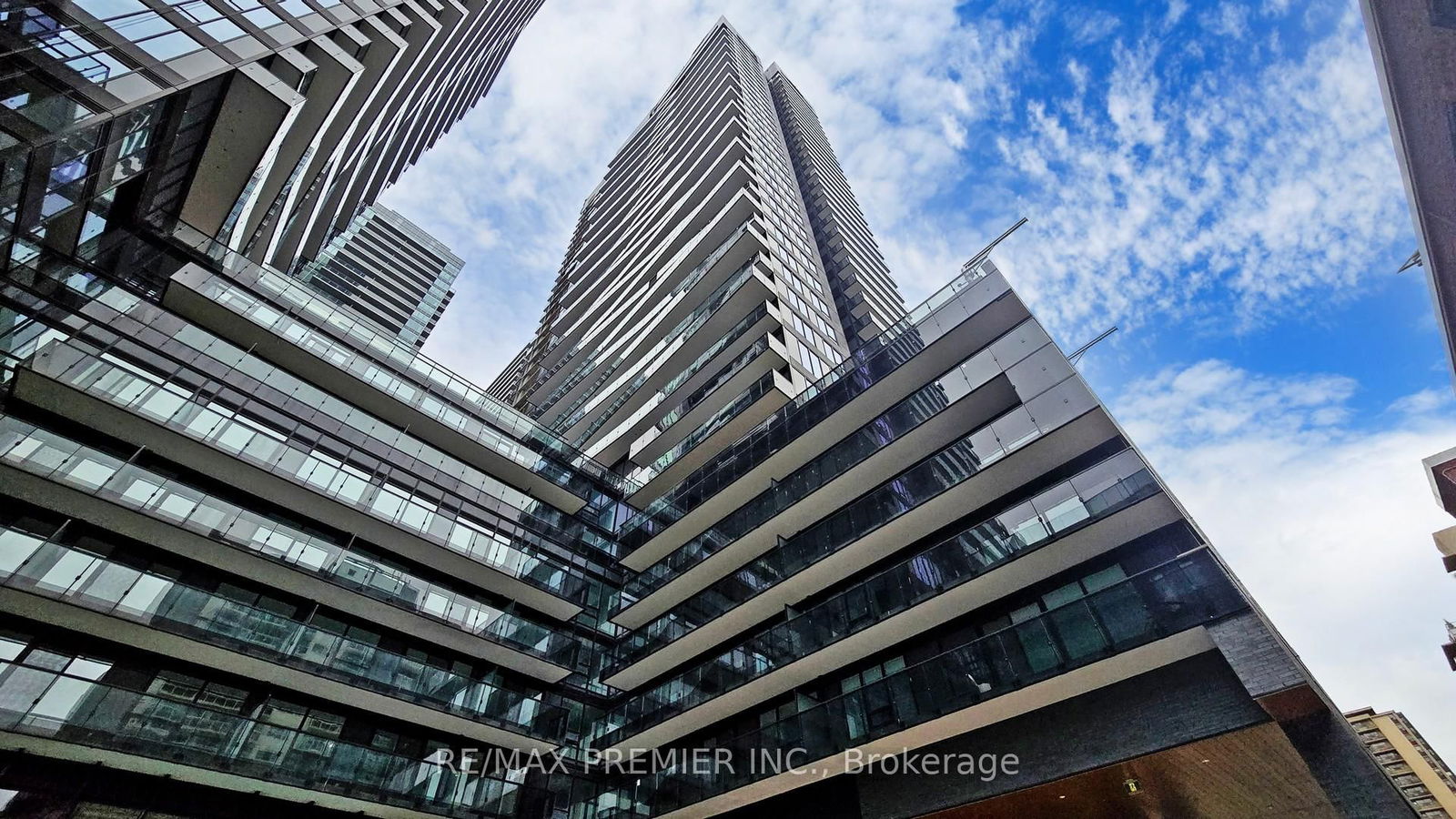 Condo for lease at 2509-117 Broadway Avenue, Toronto, Mount Pleasant West, M4P 1V3 - MLS: C11994119