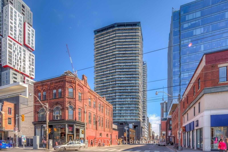 home for lease on 1412-125 Peter Street