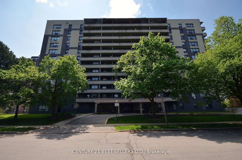 Unit 302 — 100 Canyon Ave, Toronto - Bathurst Manor image-0-0