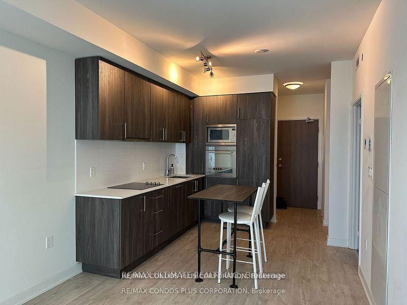 home for lease on 1113E-576 Front Street