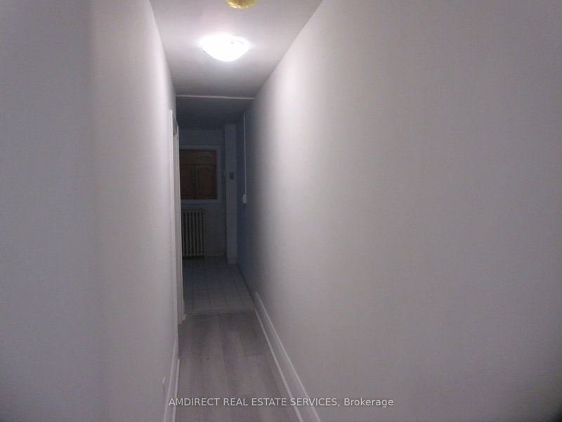 534 Oakwood Ave, Toronto, M6E 2X3 | Image 2