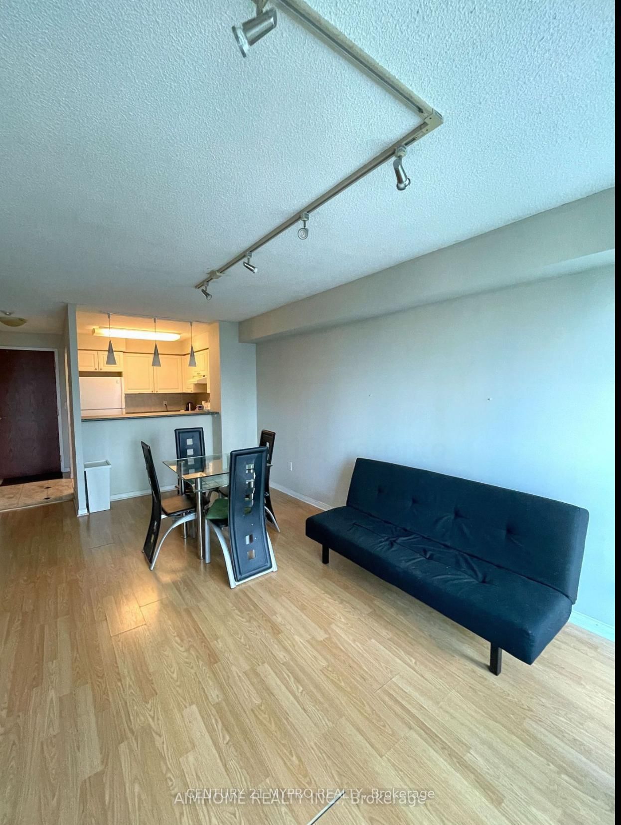 Condo for lease at 610-28 Pemberton Avenue, Toronto, Newtonbrook East, M2M 4L1 - MLS: C11994406