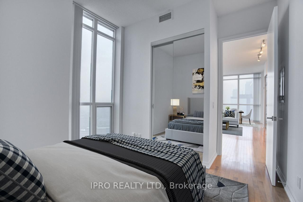 Condo for sale at PH201-770 Bay Street, Toronto, Bay Street Corridor, M5G 1N6 - MLS: C11994770