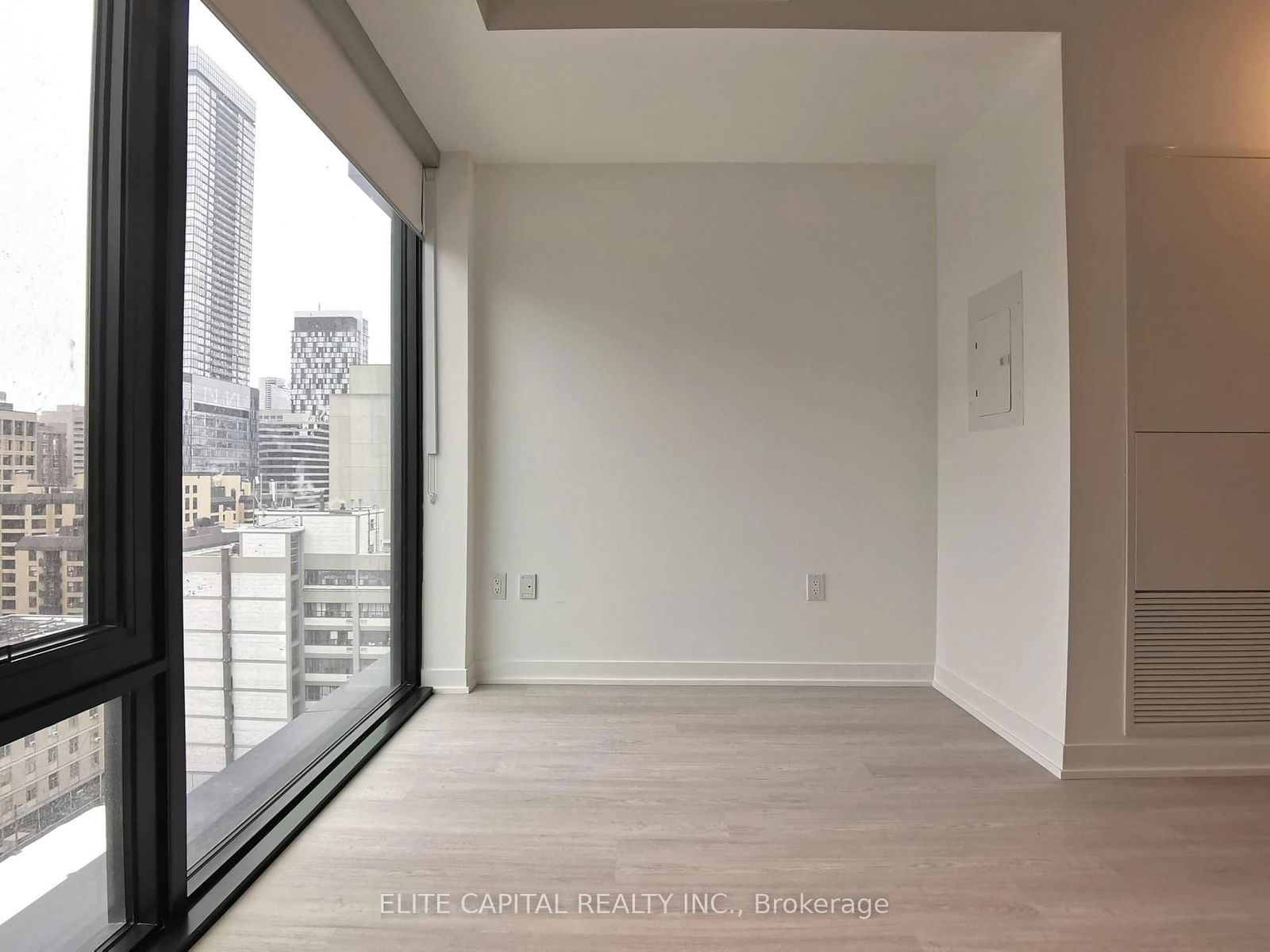 Condo for lease at 1509-195 McCaul Street, Toronto, Kensington-Chinatown, M5T 0E5 - MLS: C11995172