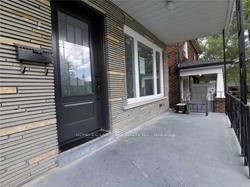 119 Gloucester Grve, Toronto, M6C 2A7 | Image 2