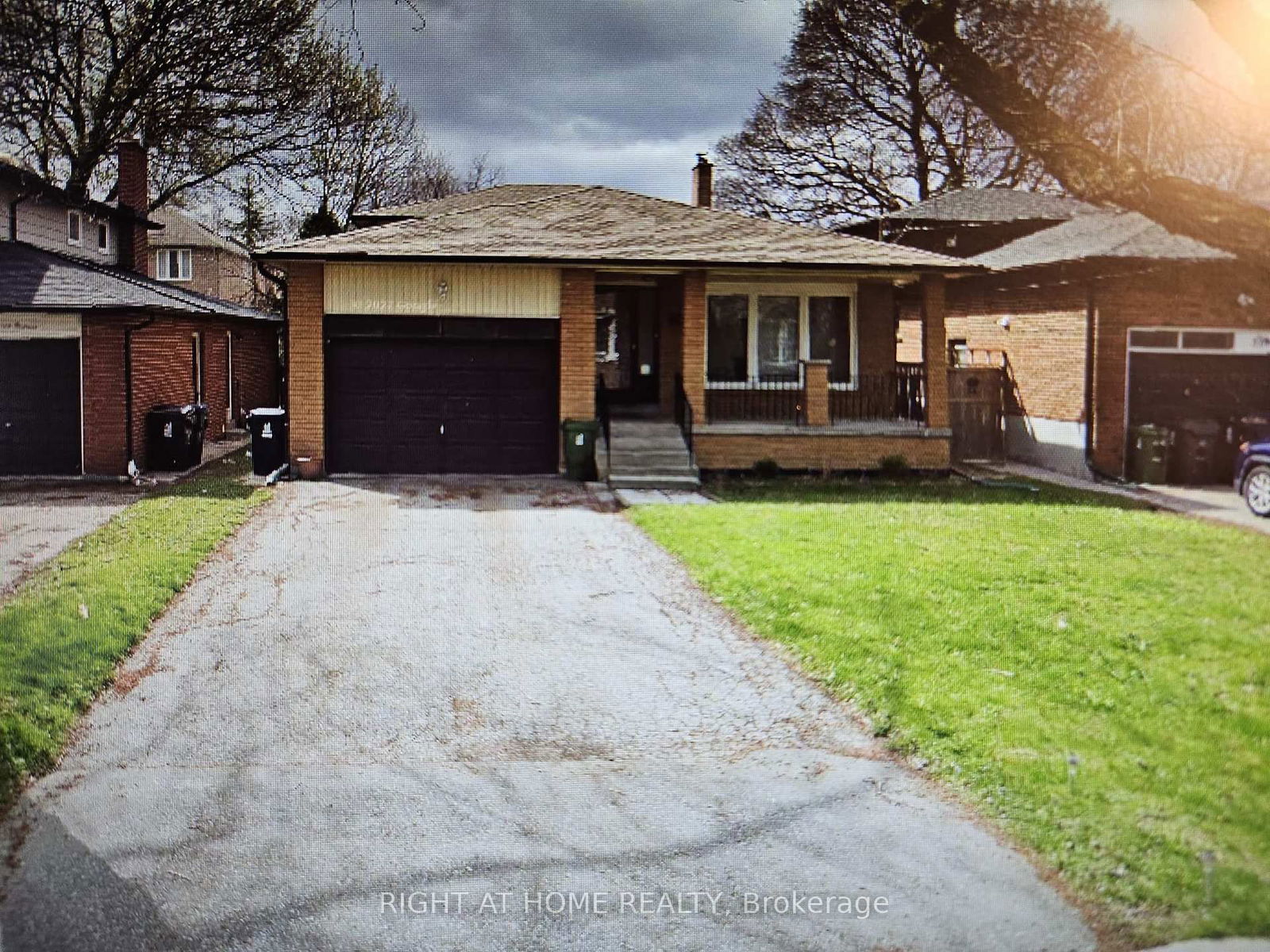 Detached House for sale at 391 Parkview Avenue, Toronto, Willowdale East, M2N 3Z7 - MLS: C11995238