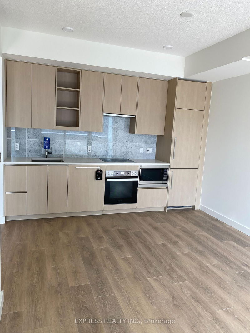 home for lease on 306J-95 McMahon Drive