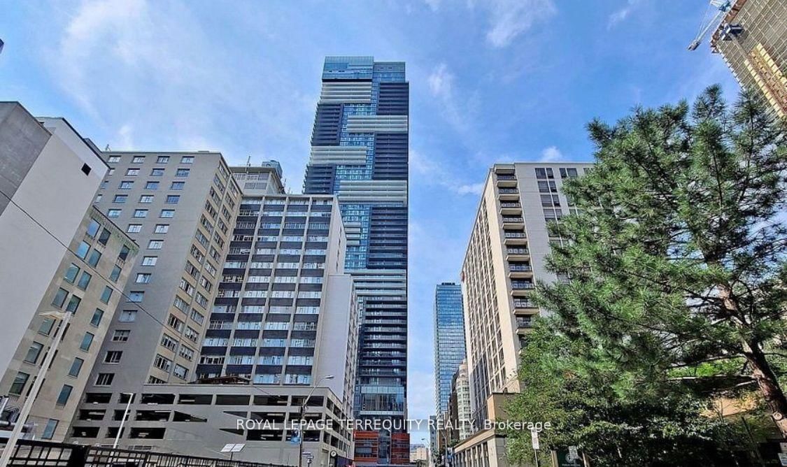 Condo for sale at 3702-7 Grenville Street, Toronto, Bay Street Corridor, M4Y 0E9 - MLS: C11995440