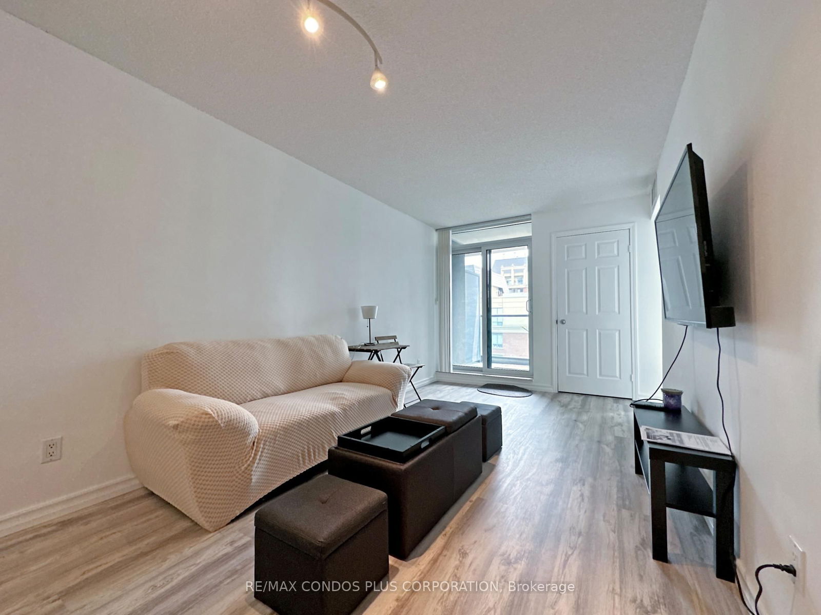 Condo for lease at 1112-30 Harrison Garden Boulevard, Toronto, Willowdale East, M2N 7A9 - MLS: C11995473