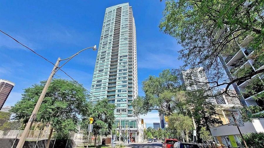 Condo for lease at 902-120 Homewood Avenue, Toronto, North St. James Town, M4Y 1J4 - MLS: C11995674