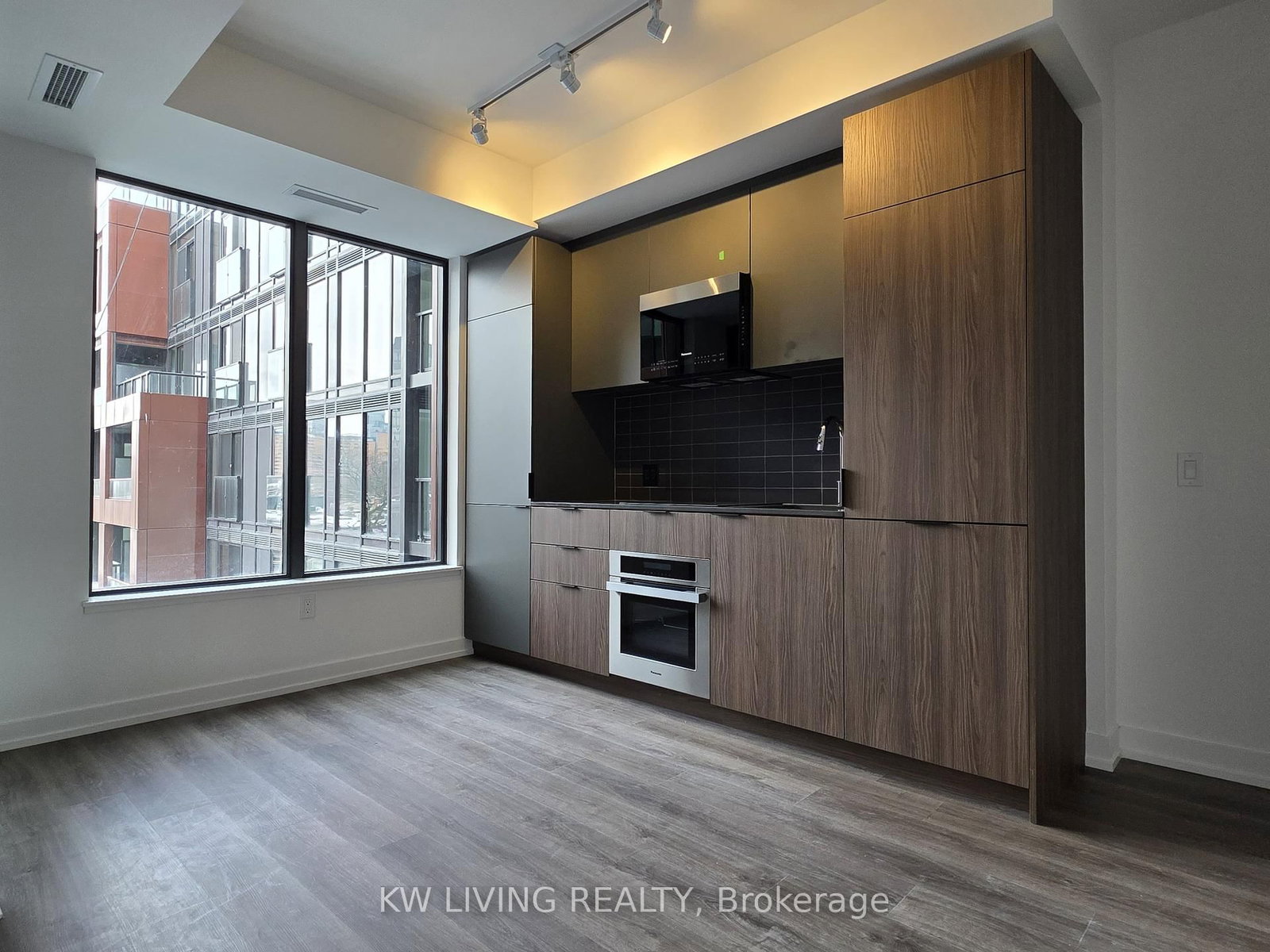 28 Eastern Avenue, Unit 442 - Photo 4