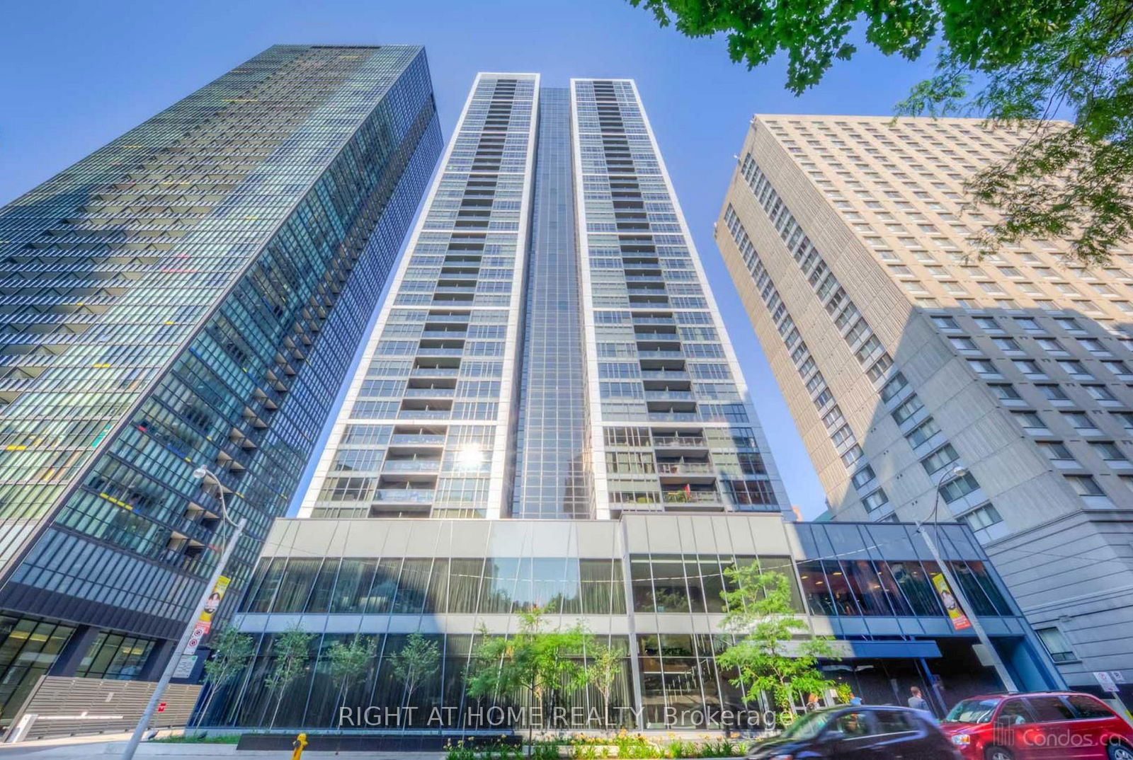 Condo leased at 812-28 Ted Rogers Way, Toronto, Church-Yonge Corridor, M4Y 2W7 - MLS: C11995864
