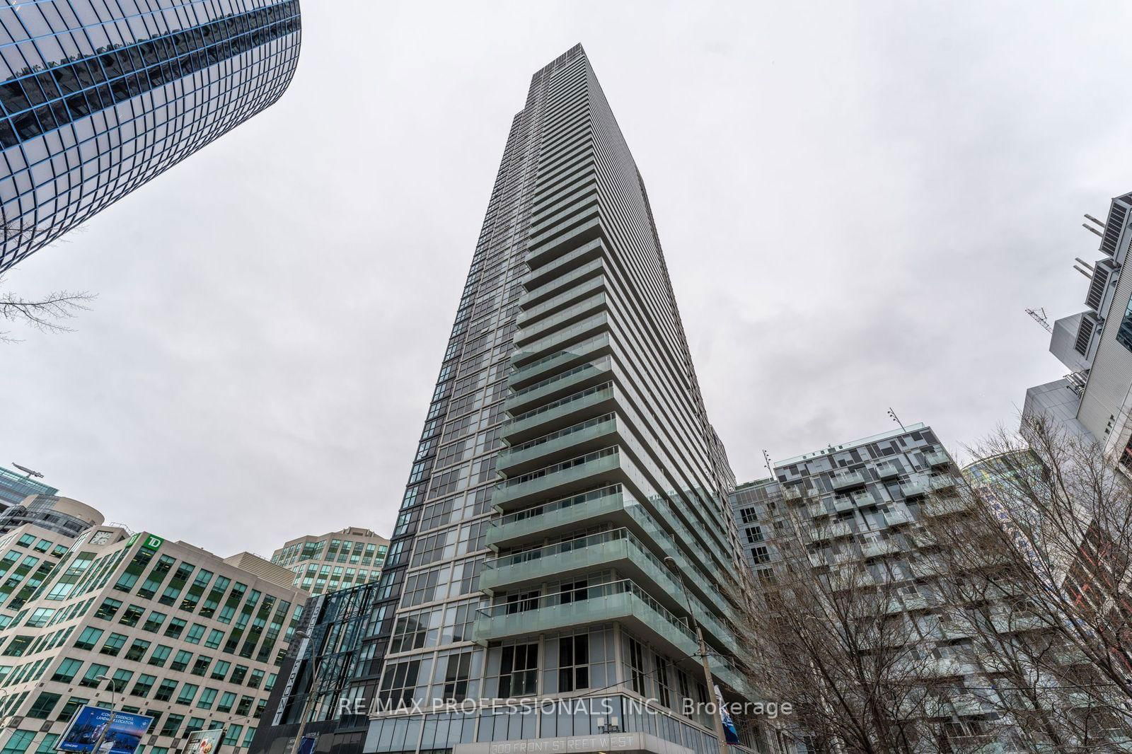 Condo for sale at 2603-300 Front Street, Toronto, Waterfront Communities C1, M5V 0E9 - MLS: C11995914