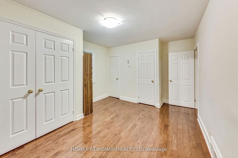home for lease on 95 Poyntz Avenue