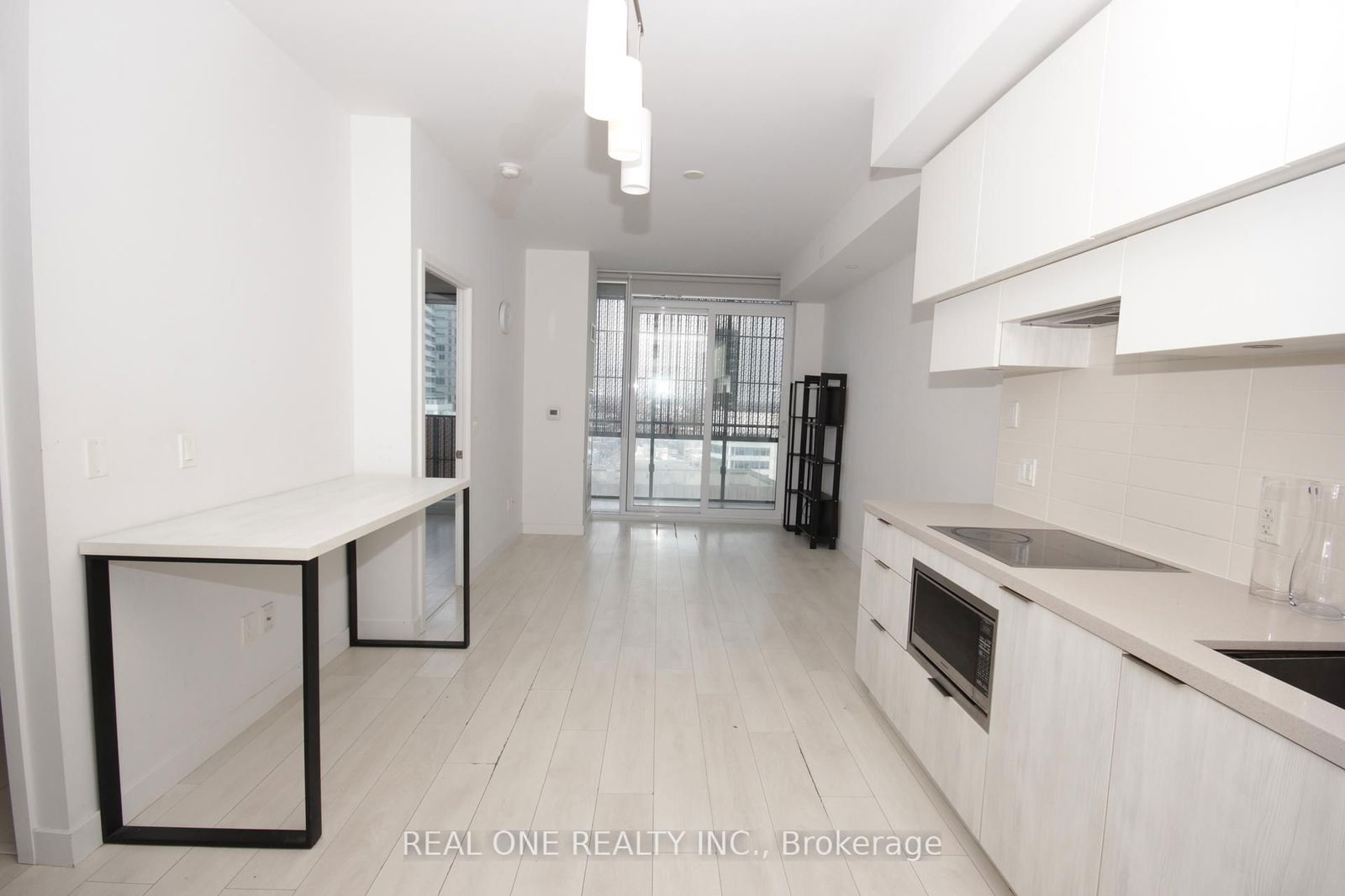 Condo for lease at 1306-8 Eglinton Avenue, Toronto, Mount Pleasant East, M4P 0C1 - MLS: C11996113