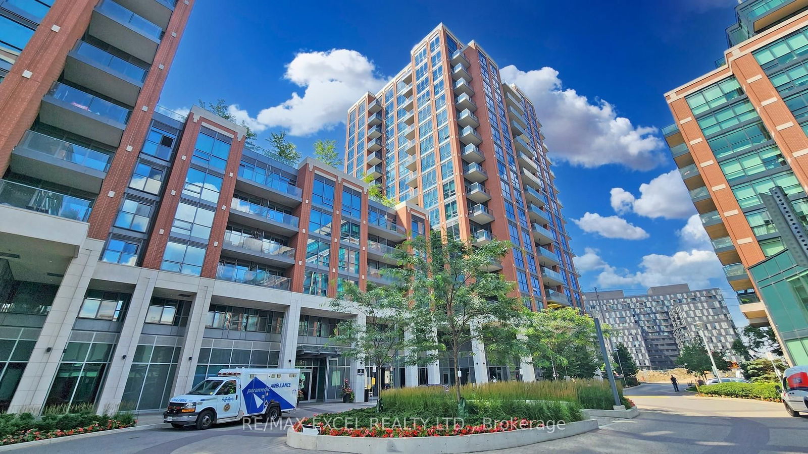 Condo for sale at 363-31 Tippett Road, Toronto, Clanton Park, M3H 0C8 - MLS: C11996198