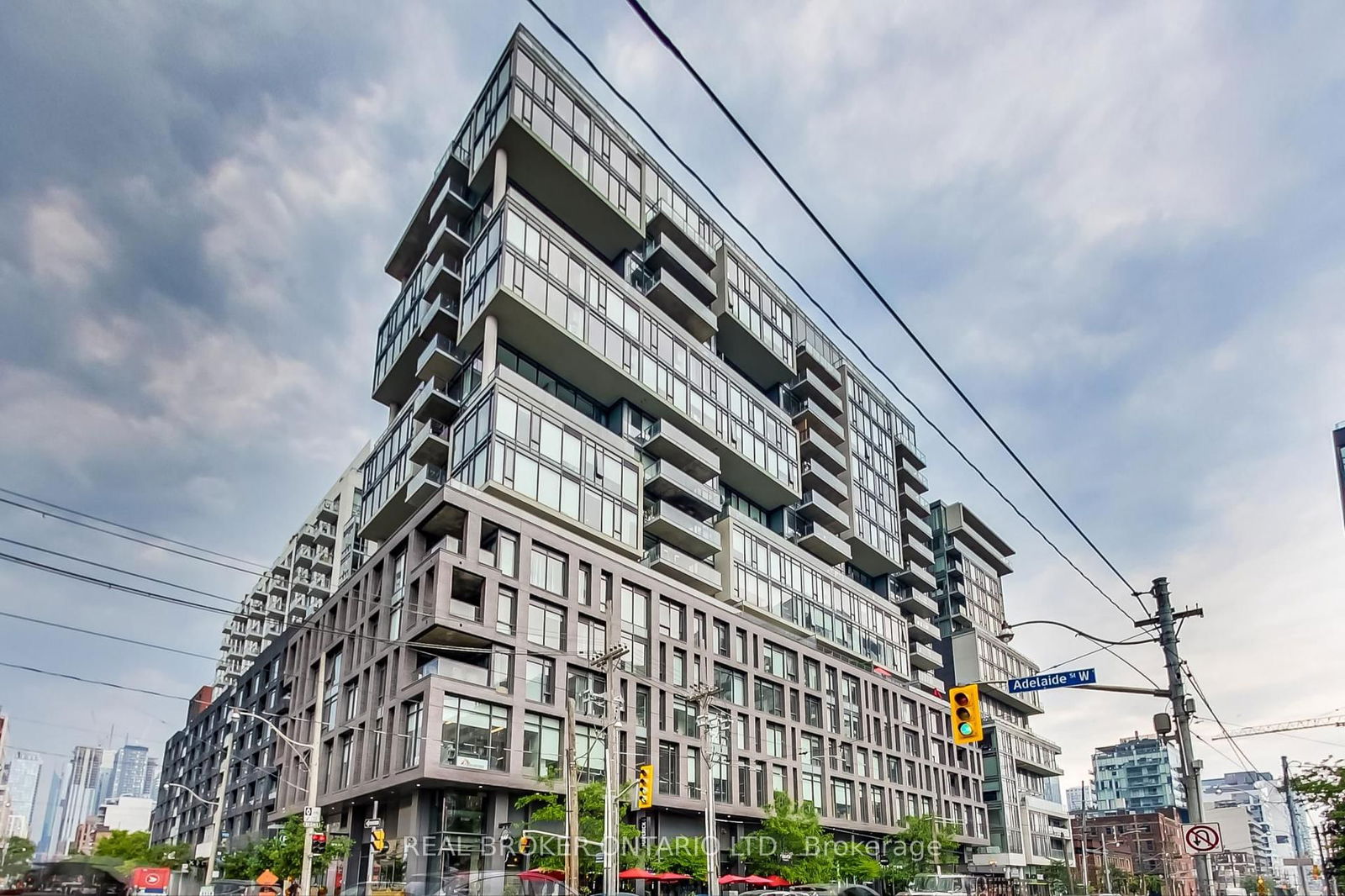 Condo for sale at 320-111 Bathurst Street, Toronto, Waterfront Communities C1, M5V 2P9 - MLS: C11996374