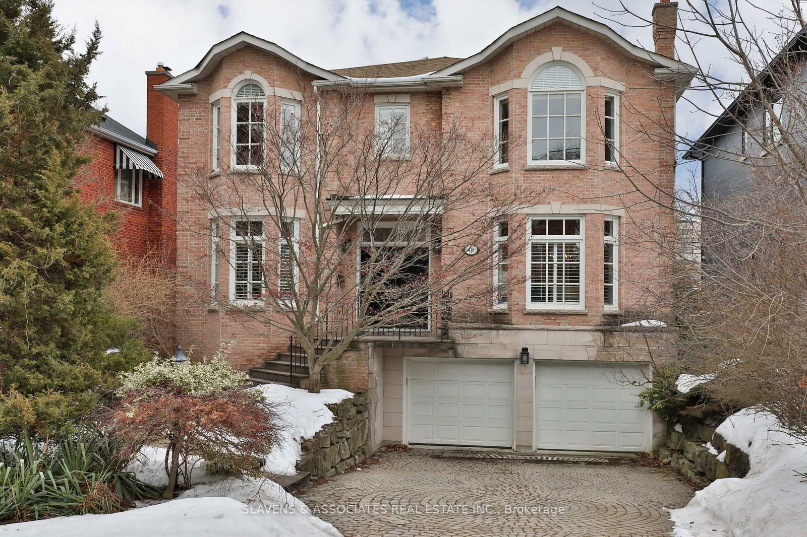 Detached House for sale at 415 Cranbrooke Avenue, Toronto, Bedford Park-Nortown, M5M 1N4 - MLS: C11996499