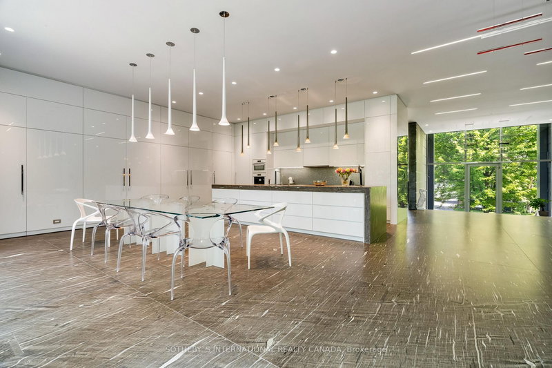 130 Riverview Dr, Toronto, M4N 3C8 | Image 3