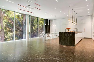 130 Riverview Dr, Toronto - Lawrence Park North image-0-4