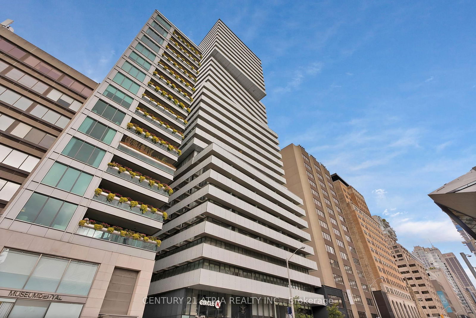 Condo for sale at 3002-200 Bloor Street, Toronto, Annex, M5S 1T8 - MLS: C11996852