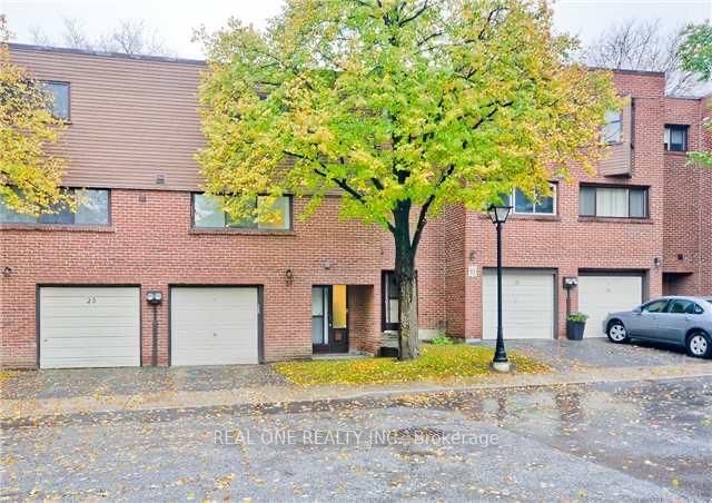 Townhouse for sale at 21 Grass Meadoway Way, Toronto, Hillcrest Village, M2H 2V4 - MLS: C11996903