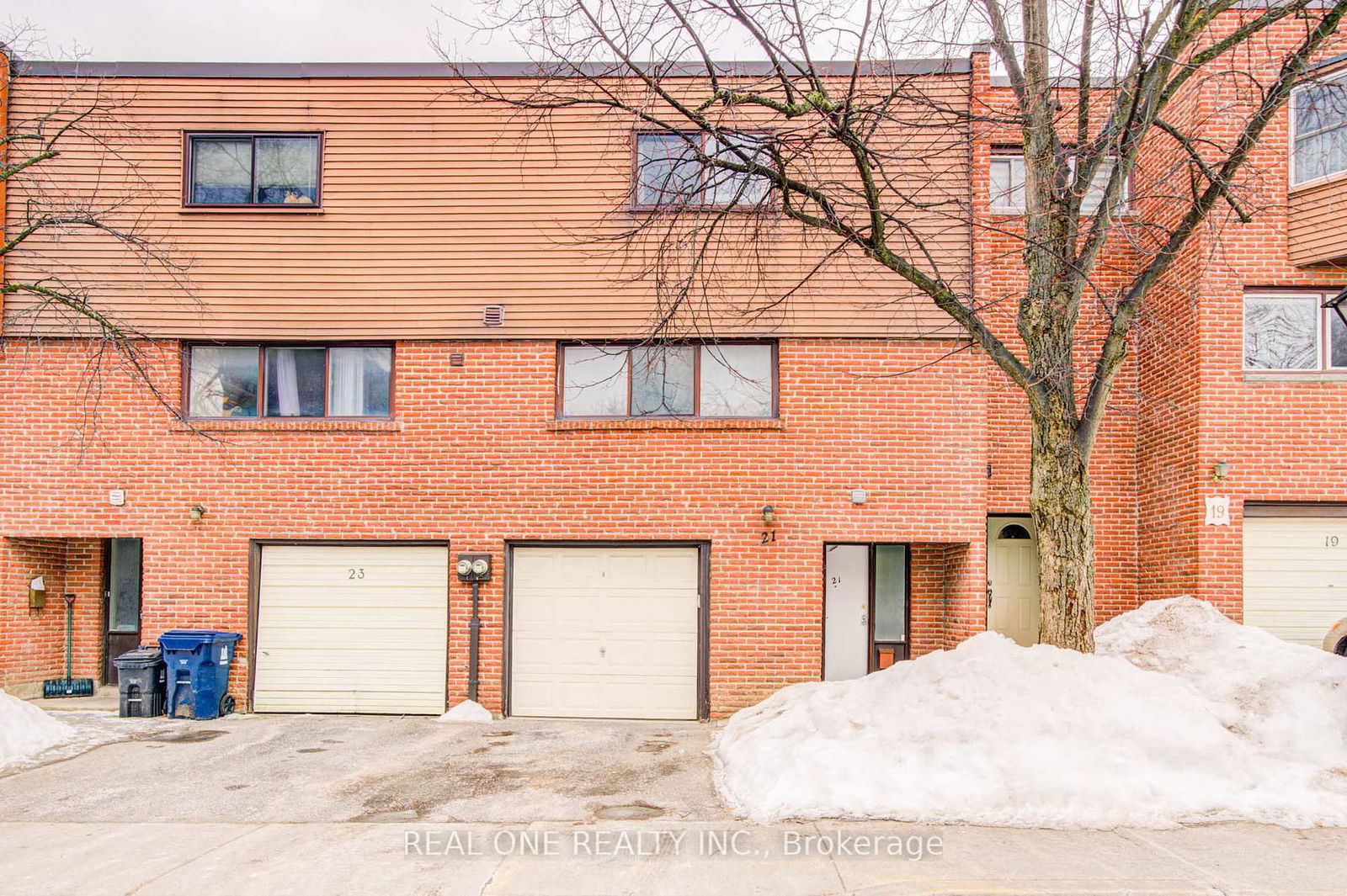 Townhouse for sale at 21 Grass Meadoway Way, Toronto, Hillcrest Village, M2H 2V4 - MLS: C11996903