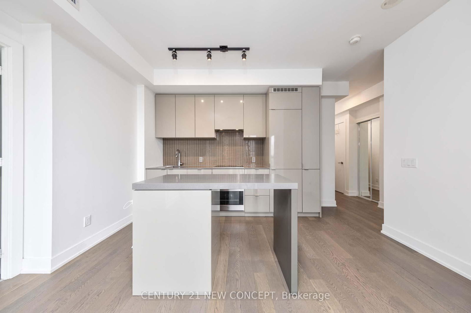 Condo for sale at 1907-7 Grenville Street, Toronto, Bay Street Corridor, M4Y 0E9 - MLS: C11997314