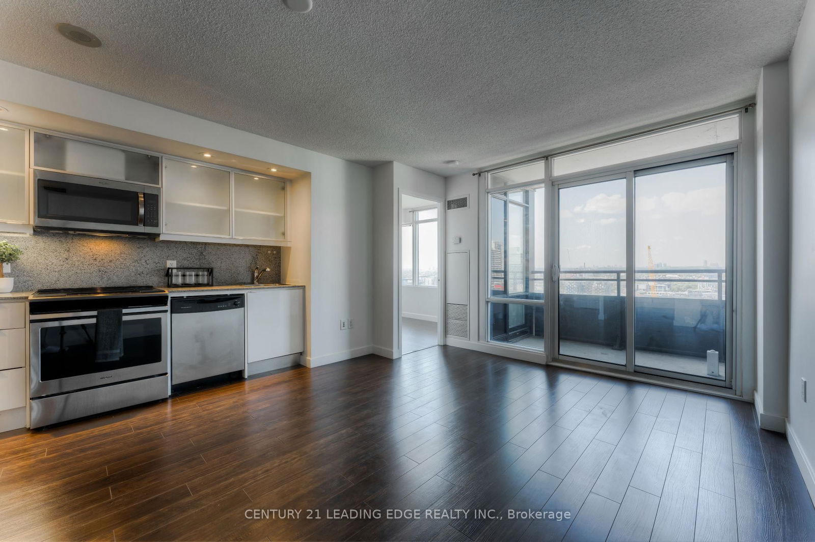 Condo for sale at 3111-25 TELEGRAM Mews, Toronto, Waterfront Communities C1, M5V 3Z1 - MLS: C11997589