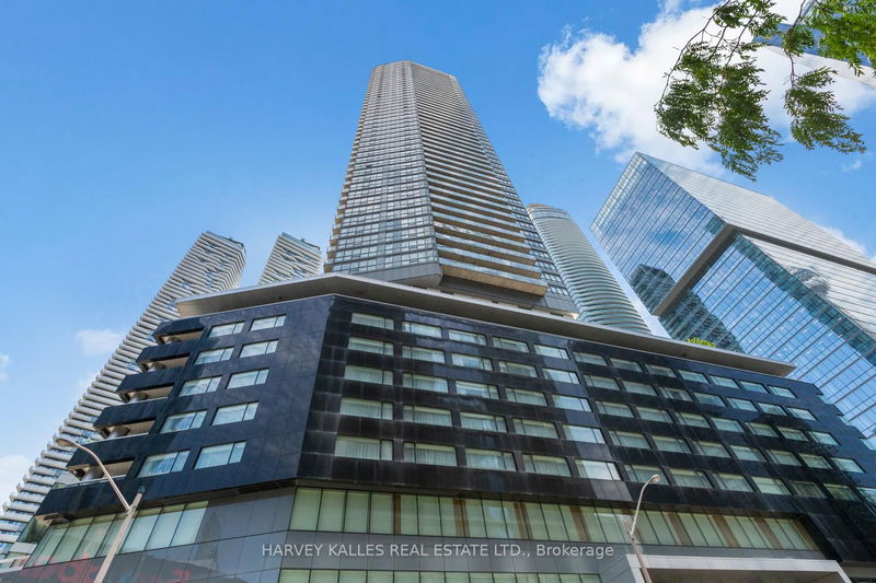 home for sale on 2907-55 Bremner Boulevard