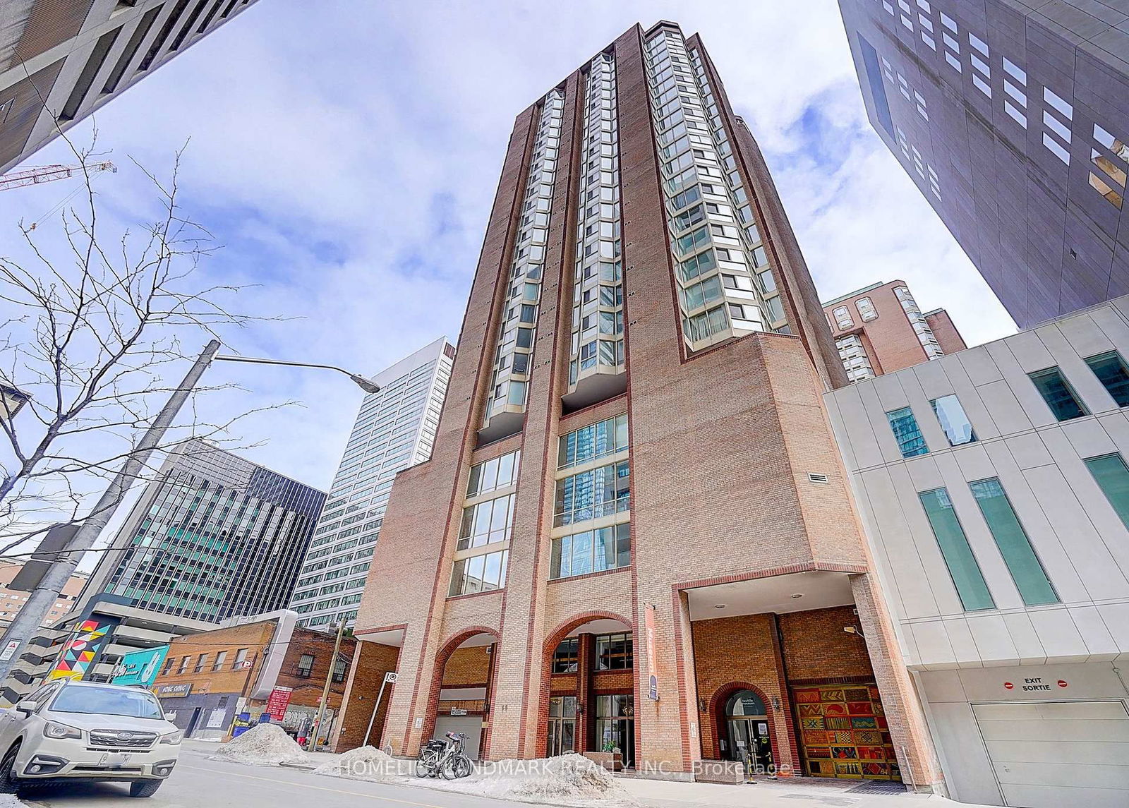 Condo for sale at 701-55 Centre Avenue, Toronto, Bay Street Corridor, M5G 2H5 - MLS: C11997890