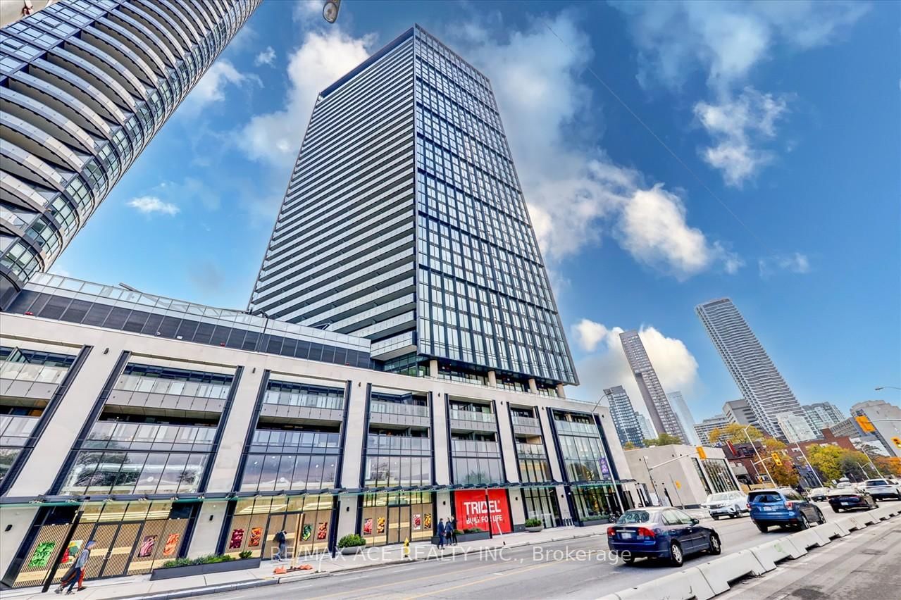 Condo for sale at 1703-575 Bloor Street, Toronto, North St. James Town, M4W 0B2 - MLS: C11998228