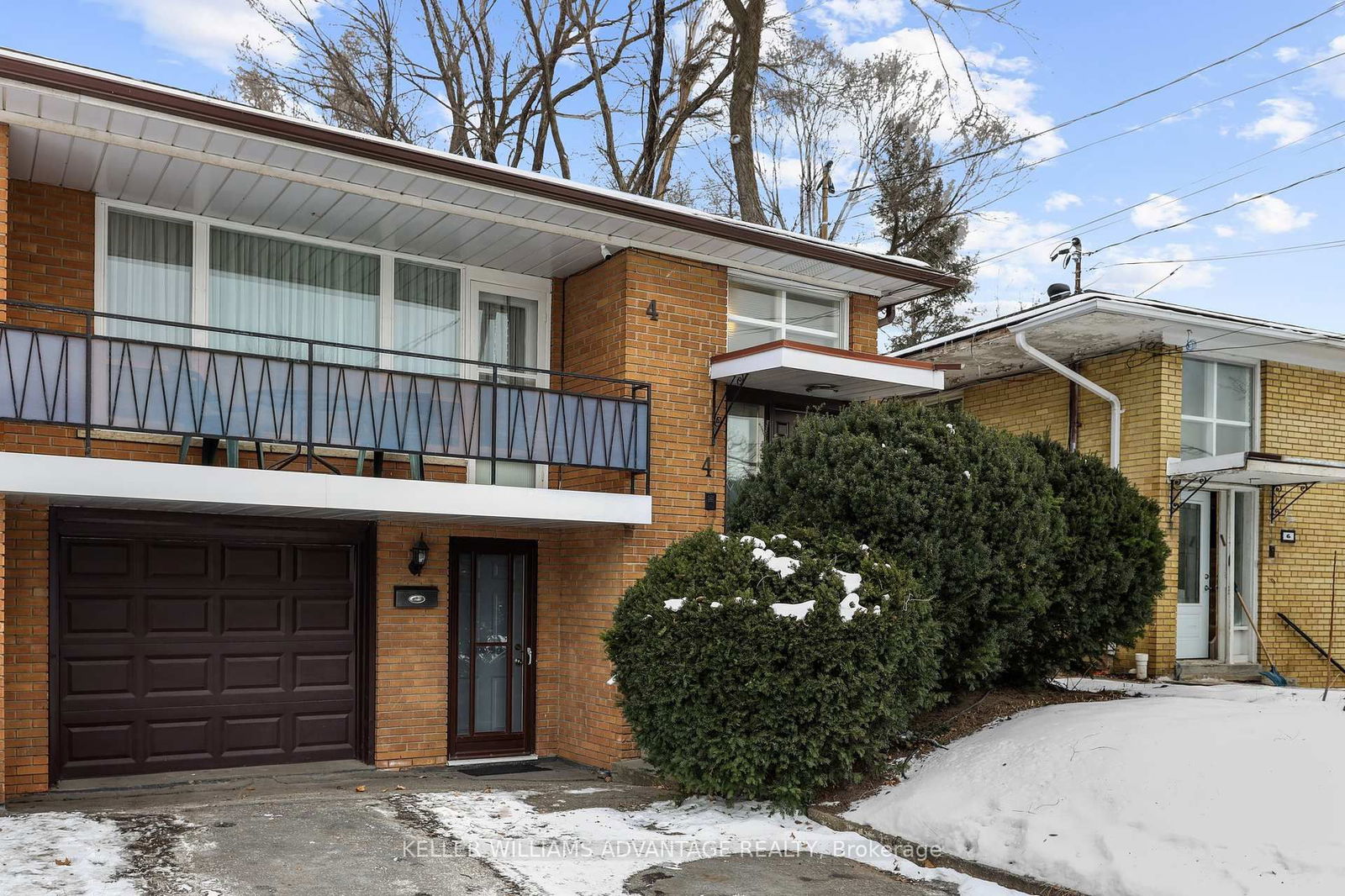 Semi-Detached House for sale at 4 Carscadden Drive, Toronto, Westminster-Branson, M2R 2A7 - MLS: C11998237