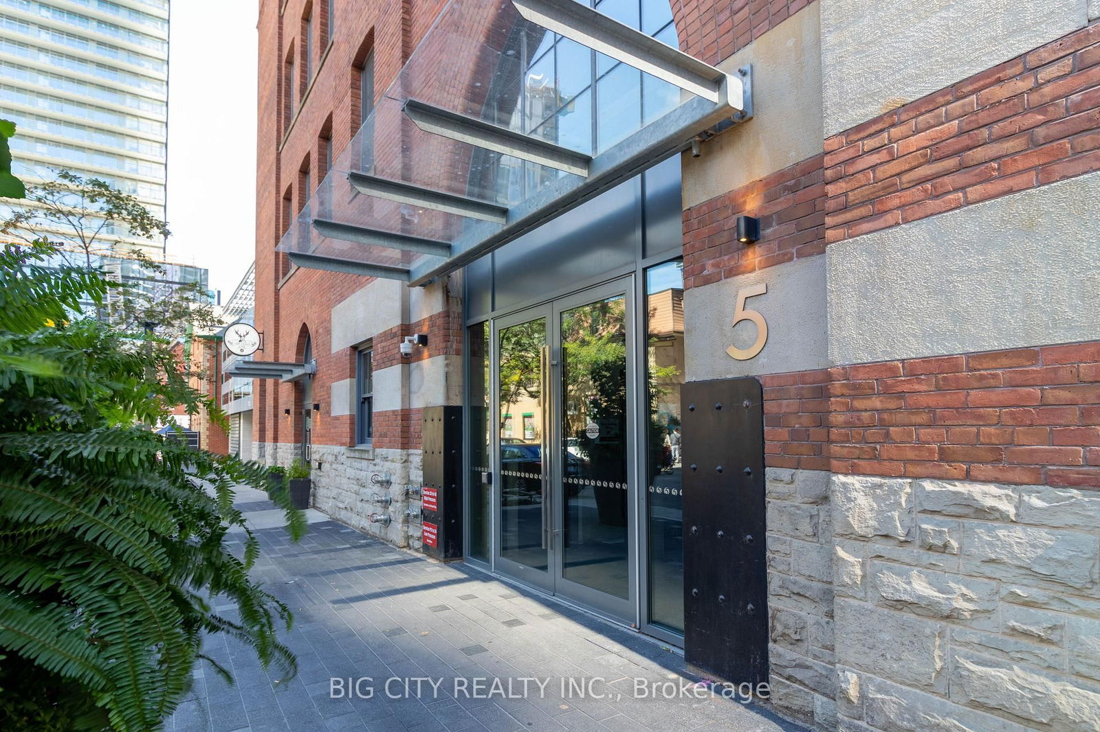 Condo for sale at 1506-5 St Joseph Street, Toronto, Bay Street Corridor, M4Y 1Z3 - MLS: C11998572