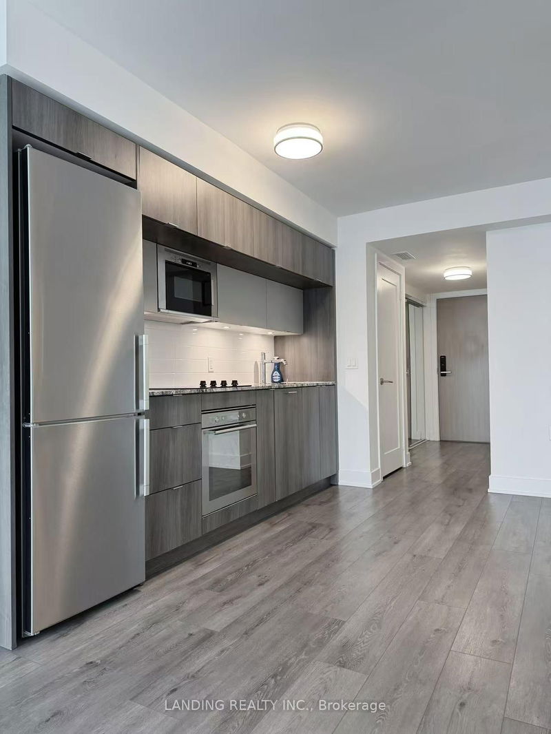 Unit 701 — 575 Bloor St, Toronto - North St. James Town image-0-0