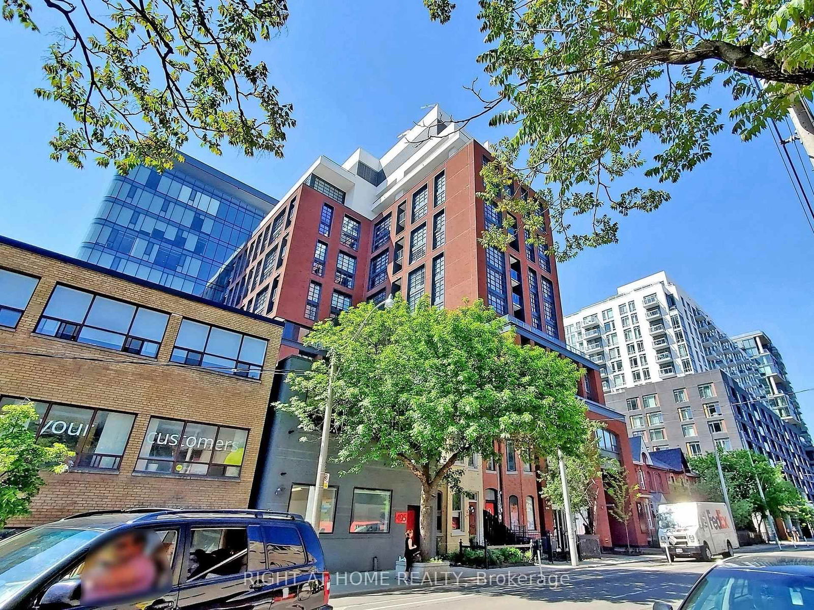 Condo for sale at 802-501 Adelaide Street, Toronto, Waterfront Communities C1, M5V 1T4 - MLS: C11998682