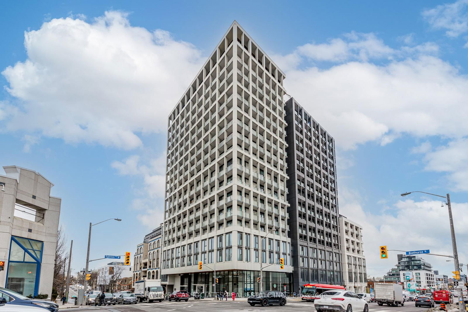 Condo for lease at 539-2020 Bathurst Street, Toronto, Humewood-Cedarvale, M5P 0A6 - MLS: C11998986