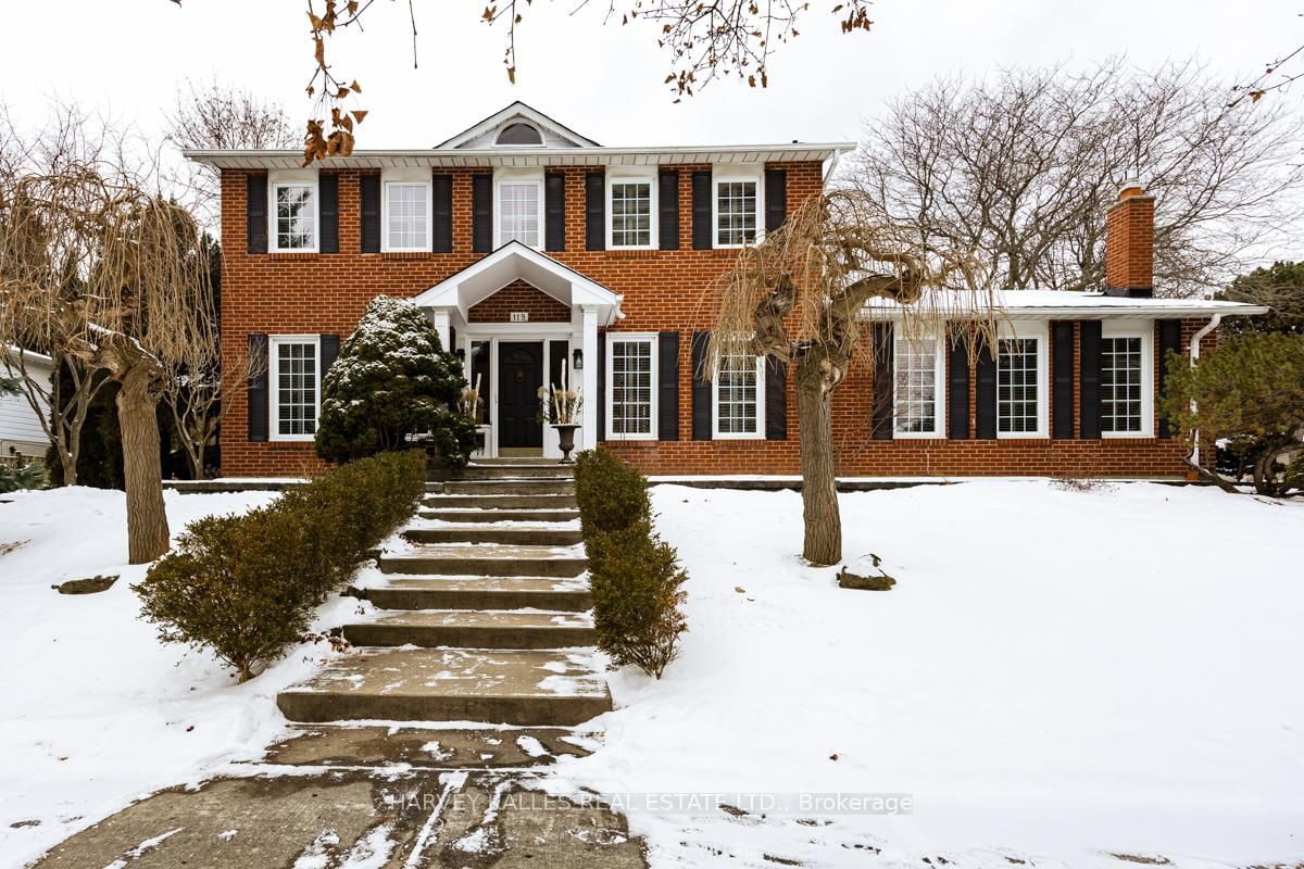 Detached House for sale at 119 Abbeywood Trail, Toronto, Banbury-Don Mills, M3B 3B6 - MLS: C11999244