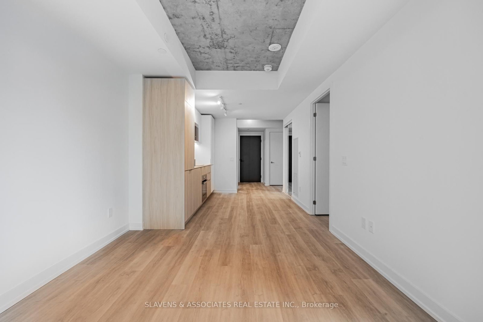 28 Eastern Avenue, Unit 438 - Photo 17